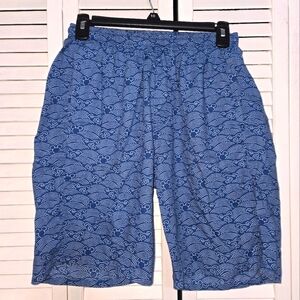Disney Men's M Mickey Blue Wave Pattern Shorts